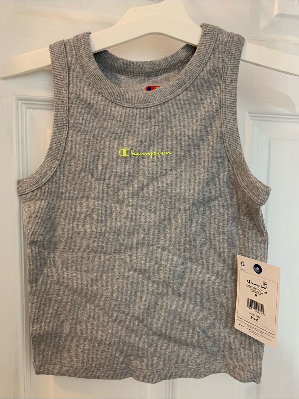 Champion NWT’s girl’s size 10/12 tank top